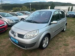 Grau Gebraucht 2004 Renault Scénic II Privilege Van / Kleinbus | 2.999 € (Etwas zu teuer)