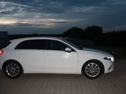 Weiß Gebraucht 2019 Mercedes A180 Style Limousine | 21.450 € (Guter Preis)