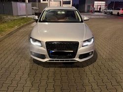 Grau Gebraucht 2009 Audi A4 Kombi | 5.000 € (Guter Preis)