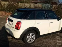 Weiß Gebraucht 2015 Mini Cooper Kleinwagen | 11.500 € (Guter Preis)