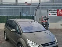 Grün Gebraucht 2012 Ford S-MAX Business Edition Van / Kleinbus | 5.900 € (Etwas zu teuer)