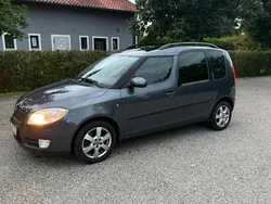 Grau Gebraucht 2009 Skoda Roomster Kombi | 2.650 € (Guter Preis)