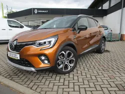 Zweifarbig: taklamak Gebraucht 2021 Renault Captur Intens SUV | 18.789 € (Guter Preis)
