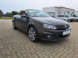 Braun Gebraucht 2015 VW Eos Cabrio | 13.390 € (Fairer Preis)