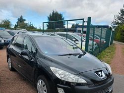 Schwarz Gebraucht 2011 Peugeot 308 Kombi | 3.499 € (Fairer Preis)