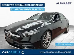 Nachtschwarz Gebraucht 2020 Mercedes A220 AMG line Limousine | 25.907 € (Fairer Preis)