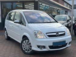 Weiß Gebraucht 2009 Opel Meriva Cosmo Van / Kleinbus | 5.990 € (Teuer)