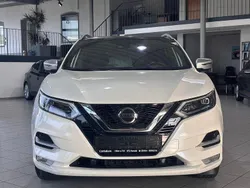 Weiß Gebraucht 2019 Nissan Qashqai N-Connecta SUV | 18.400 € (Etwas zu teuer)