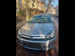 Silber Gebraucht 2006 Opel Astra Kleinwagen | 1.500 € (Guter Preis)