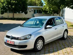 Silber Gebraucht 2010 VW Golf VI Limousine | 4.590 € (Guter Preis)