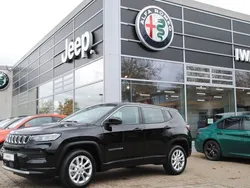 Schwarz Neu 2024 Jeep Compass Altitude SUV | 33.990 € (Fairer Preis)