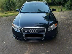 Schwarz Gebraucht 2005 Audi A4 S-Line Kombi | 5.100 € (Teuer)