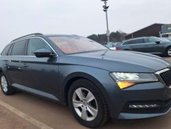 Blau Gebraucht 2020 Skoda Superb Limousine | 15.500 € (Superpreis)
