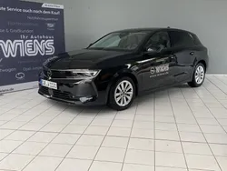 Schwarz Gebraucht 2022 Opel Astra Edition Limousine | 20.490 € (Teuer)