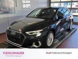 Grau Gebraucht 2021 Audi A3 Sportback Advanced Limousine | 25.470 € (Fairer Preis)