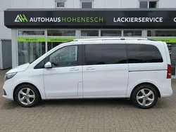 Weiß Gebraucht 2020 Mercedes V220 Edition Van / Kleinbus | 42.950 € (Guter Preis)