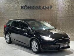Schwarz Gebraucht 2015 Ford Focus Trend Limousine | 6.790 € (Fairer Preis)