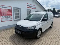 Weiß Gebraucht 2021 VW Caddy Maxi Van / Kleinbus | 17.950 € (Teuer)