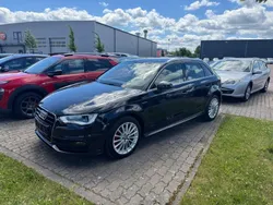 Schwarz Gebraucht 2015 Audi A3 Sportback g-tron Sport Limousine | 13.800 € (Guter Preis)