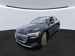 Mythosschwarz metallic Gebraucht 2021 Audi e-tron Sportback S-Line SUV | 38.405 € (Guter Preis)