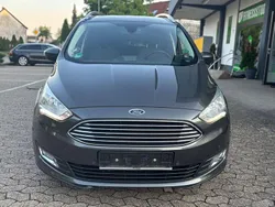 Grau Gebraucht 2016 Ford Grand C-Max Titanium Van / Kleinbus | 9.999 € (Fairer Preis)