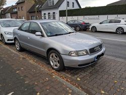 Silber Gebraucht 1998 Audi A4 Limousine | 1.999 € (Fairer Preis)