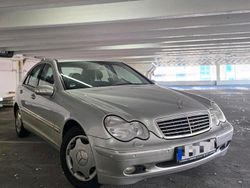 Gebraucht 2001 Mercedes C200 Elegance Limousine | 4.800 €