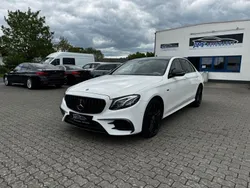 Weiß Gebraucht 2018 Mercedes E350 AMG Limousine | 30.999 € (Fairer Preis)