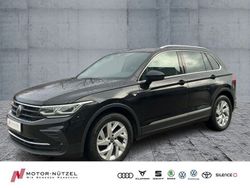 Deep black perleffekt Gebraucht 2021 VW Tiguan Life SUV | 25.890 € (Fairer Preis)