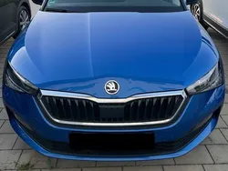 Blau Gebraucht 2019 Skoda Scala Style Kleinwagen | 17.000 € (Fairer Preis)