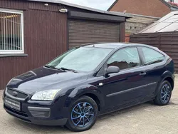Blau Gebraucht 2006 Ford Focus Fun X Limousine | 999 € (Superpreis)