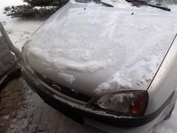 Silber metallic Gebraucht 2001 Ford Fiesta Kleinwagen | 1.300 €