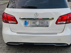 Weiß Gebraucht 2016 Mercedes B180 Van / Kleinbus | 6.800 € (Fairer Preis)