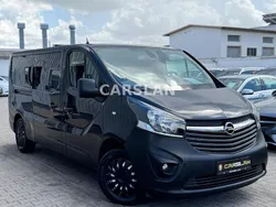 Schwarz Gebraucht 2016 Opel Vivaro Van | 16.998 € (Teuer)