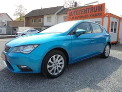 Blau Gebraucht 2015 Seat Leon Style Limousine | 8.890 € (Etwas zu teuer)