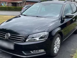 Schwarz Gebraucht 2013 VW Passat Comfortline Kombi | 7.999 € (Fairer Preis)