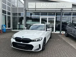 Weiß Gebraucht 2023 BMW 318 M Sport Limousine | 35.950 € (Fairer Preis)