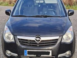 Schwarz Gebraucht 2008 Opel Agila Kleinwagen | 1.500 € (Guter Preis)