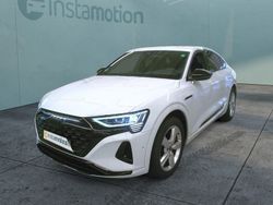 Weiß Gebraucht 2024 Audi Q8 e-tron Advanced SUV | 72.390 € (Teuer)