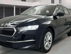 Schwarzmagic perleffekt Gebraucht 2024 Skoda Octavia Selection Kombi | 32.490 € (Fairer Preis)