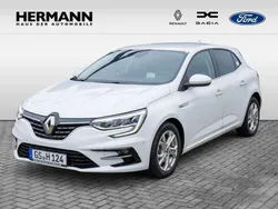 Perlmuttweiss Gebraucht 2021 Renault Mégane IV Intens Limousine | 20.585 € (Fairer Preis)