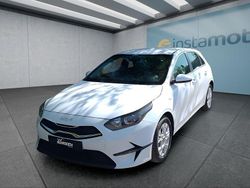 Weiß Neu 2025 Kia Ceed Kleinwagen | 20.399 € (Guter Preis)
