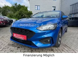Blau Gebraucht 2019 Ford Focus ST-Line Limousine | 13.998 € (Fairer Preis)