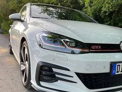 Weiß Gebraucht 2019 VW Golf VII GTI Limousine | 19.500 € (Guter Preis)