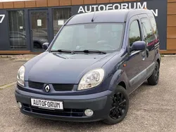 Blau Gebraucht 2004 Renault Kangoo Privilege Van / Kleinbus | 3.300 € (Fairer Preis)