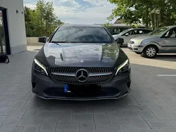 Grau Gebraucht 2016 Mercedes CLA180 AMG line Limousine | 17.299 € (Fairer Preis)