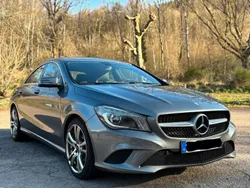 Grau Gebraucht 2014 Mercedes CLA180 Urban Limousine | 11.900 € (Guter Preis)