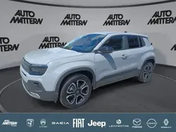 Grau Neu 2025 Jeep Avenger Summit SUV | 31.980 € (Etwas zu teuer)