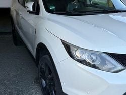 Weiß Gebraucht 2017 Nissan Qashqai Acenta SUV | 13.999 € (Fairer Preis)