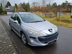 Grau Gebraucht 2010 Peugeot 308 Kombi | 3.900 € (Etwas zu teuer)